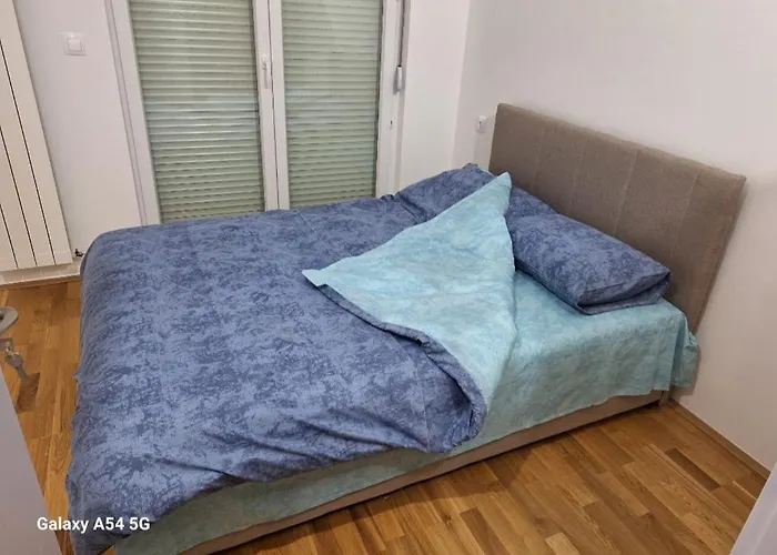 Centrala Apartman *